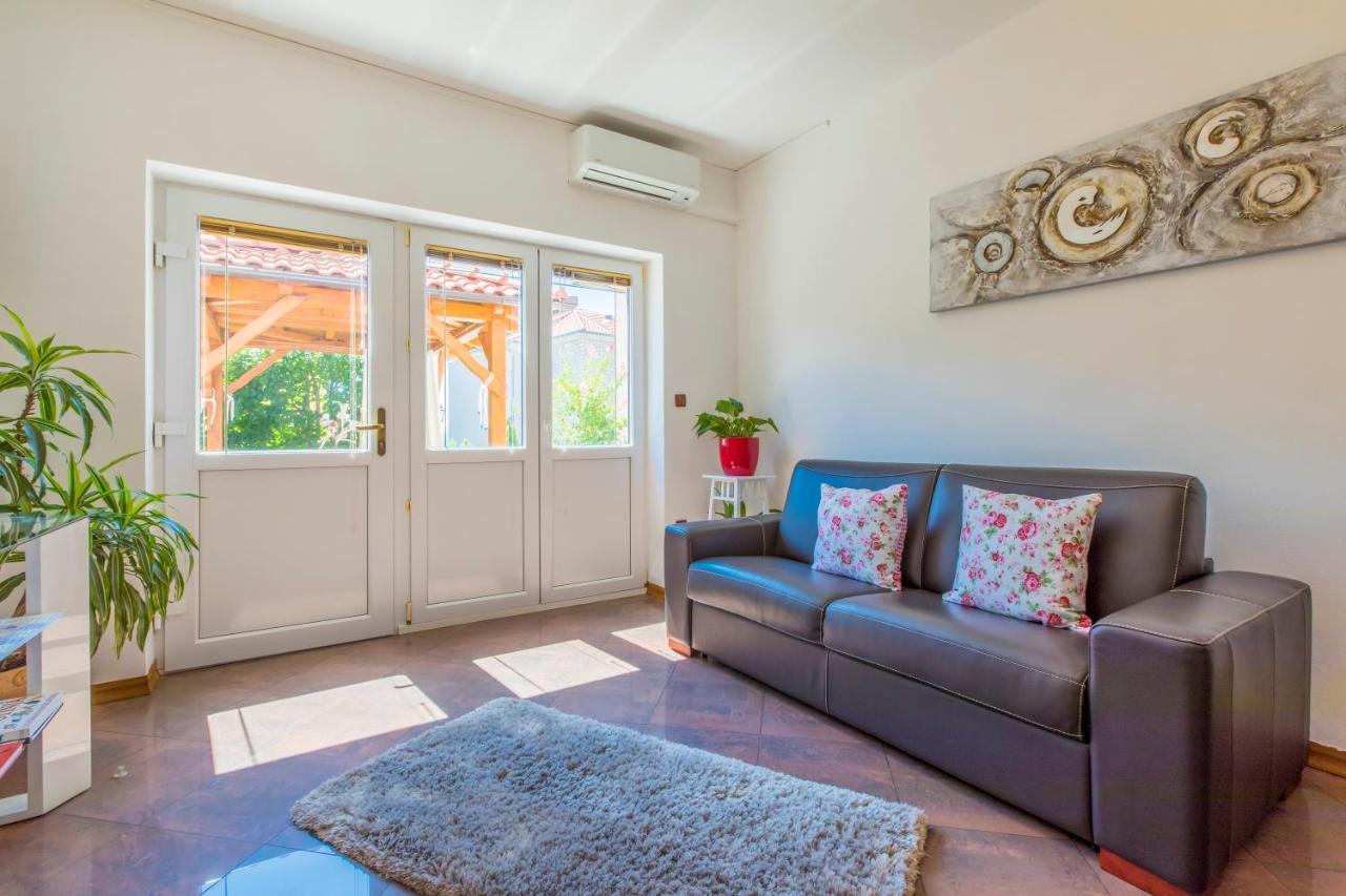 Villa M Crikvenica Kültér fotó